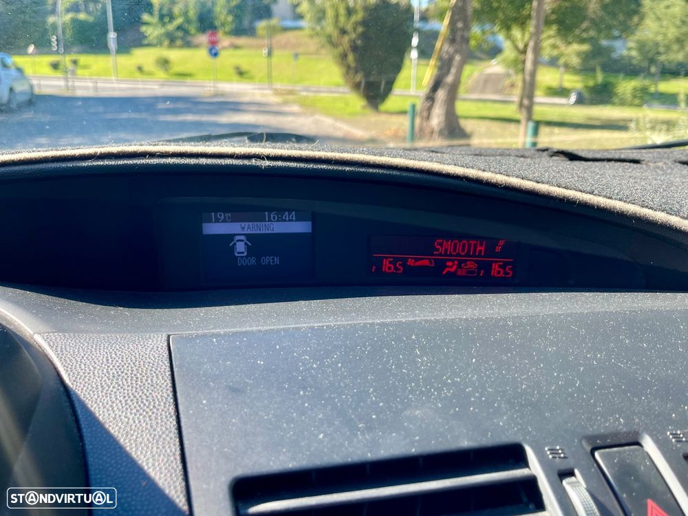 Mazda 3 MZ-CD 1.6 Sport - 17