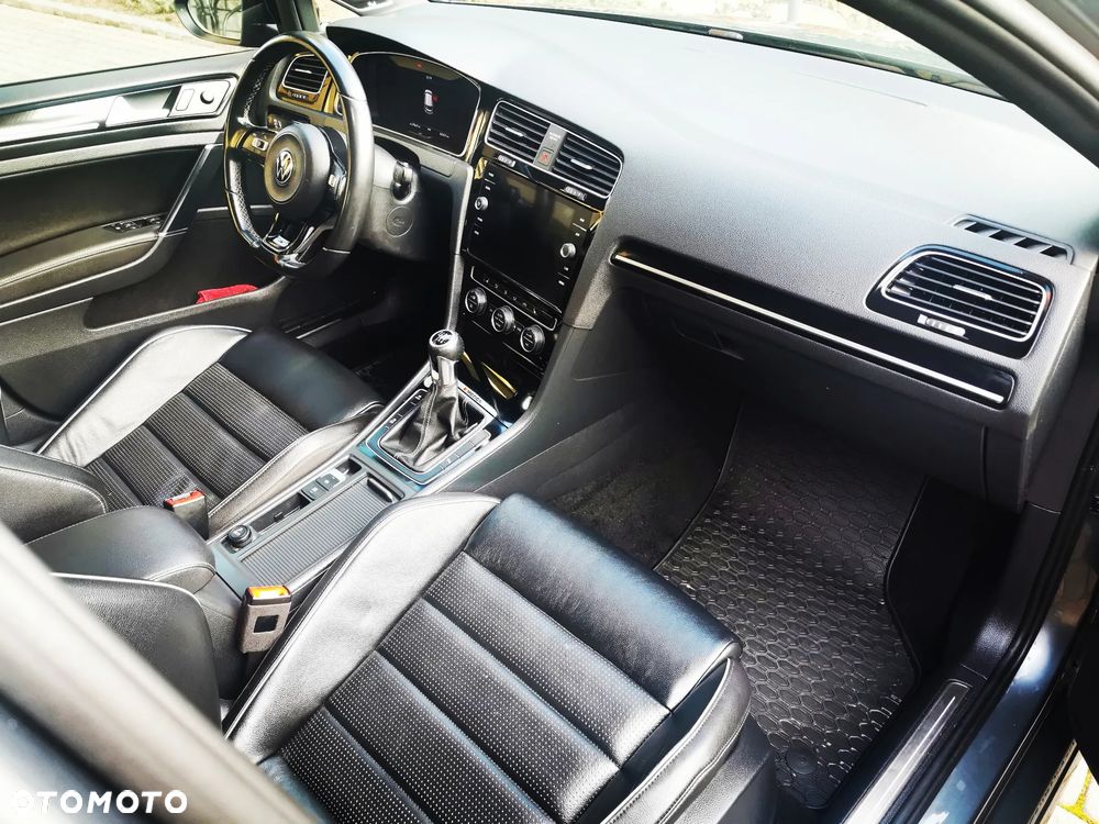 Volkswagen Golf R 4Motion BlueMotion Technology - 5