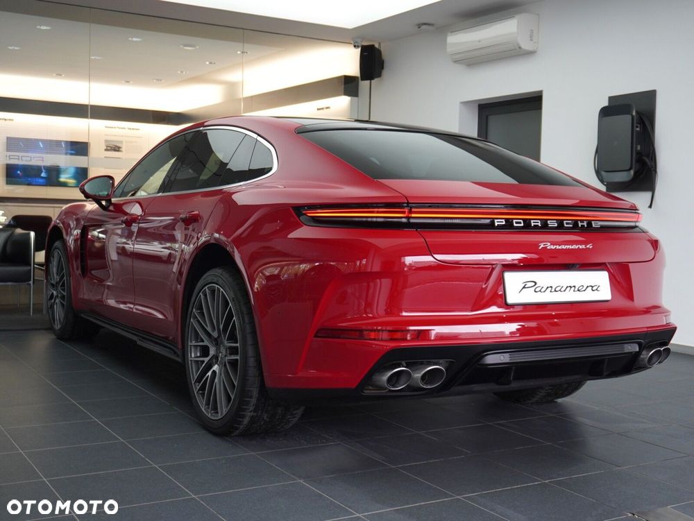 Porsche Panamera 4 - 17