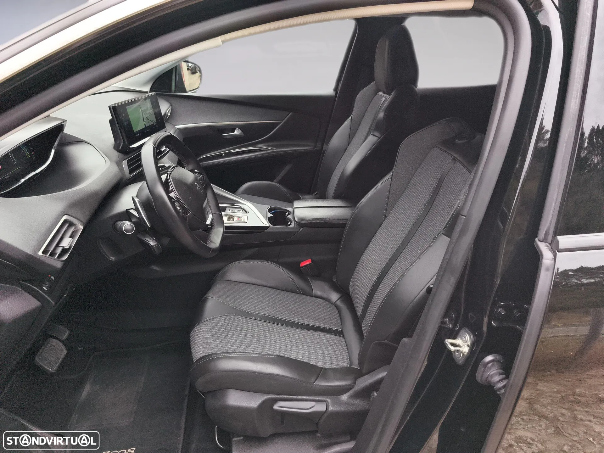 Peugeot 3008 1.6 Hybrid Allure e-EAT8 - 7