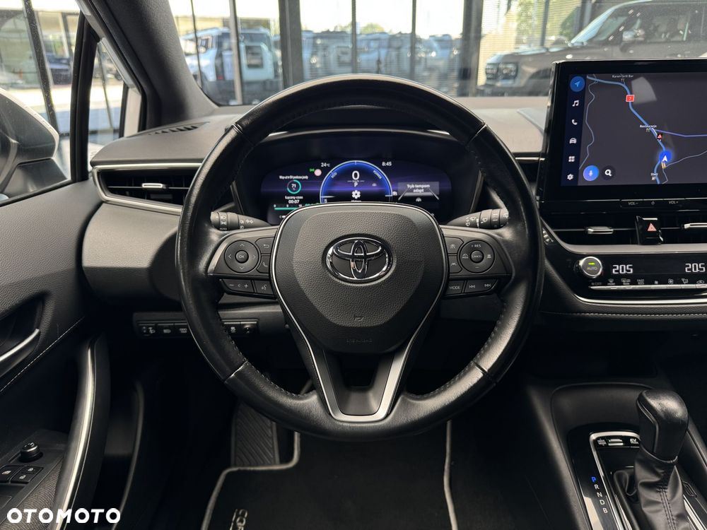 Toyota Corolla 1.8 Hybrid Comfort - 17