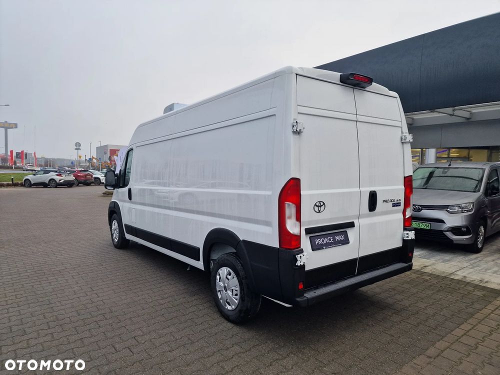 Toyota PROACE MAX - 4