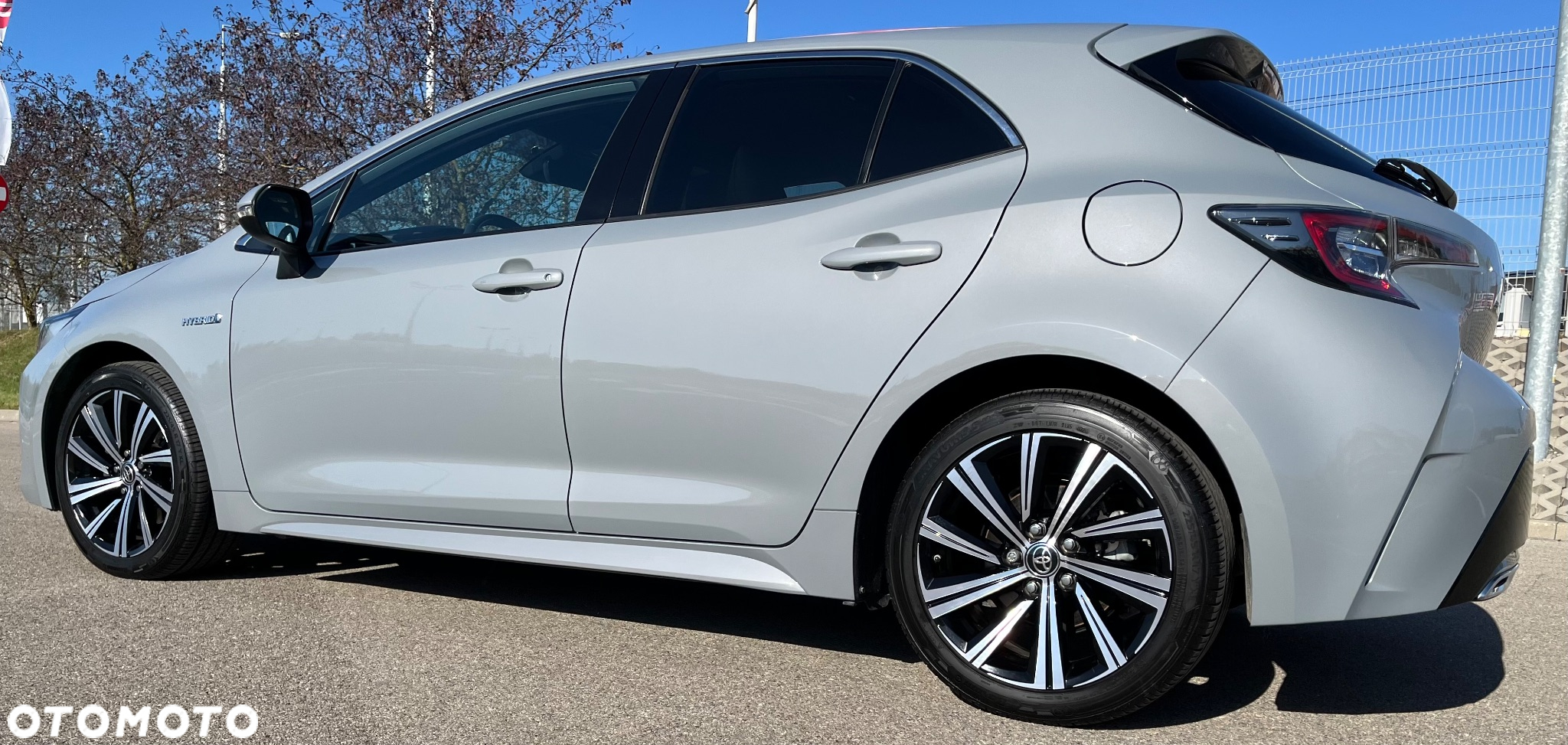 Toyota Corolla 2.0 Hybrid Comfort - 10