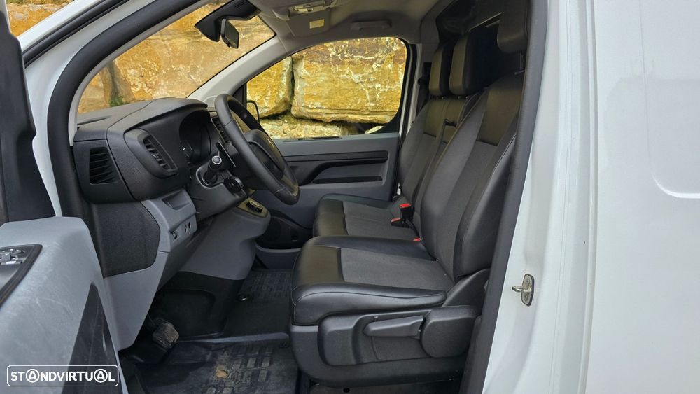 Peugeot Expert 2.0 BlueHDi L2H1 Standard EAT8 - 40