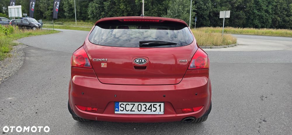 Kia Ceed - 5
