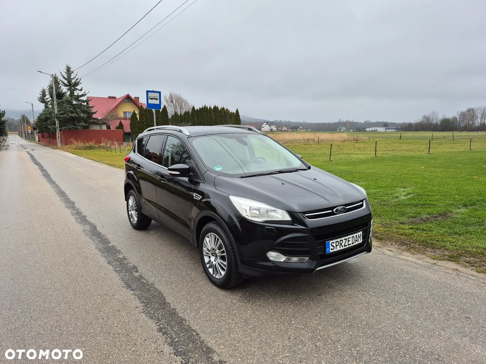 Ford Kuga 2.0 TDCi 2x4 Titanium - 25