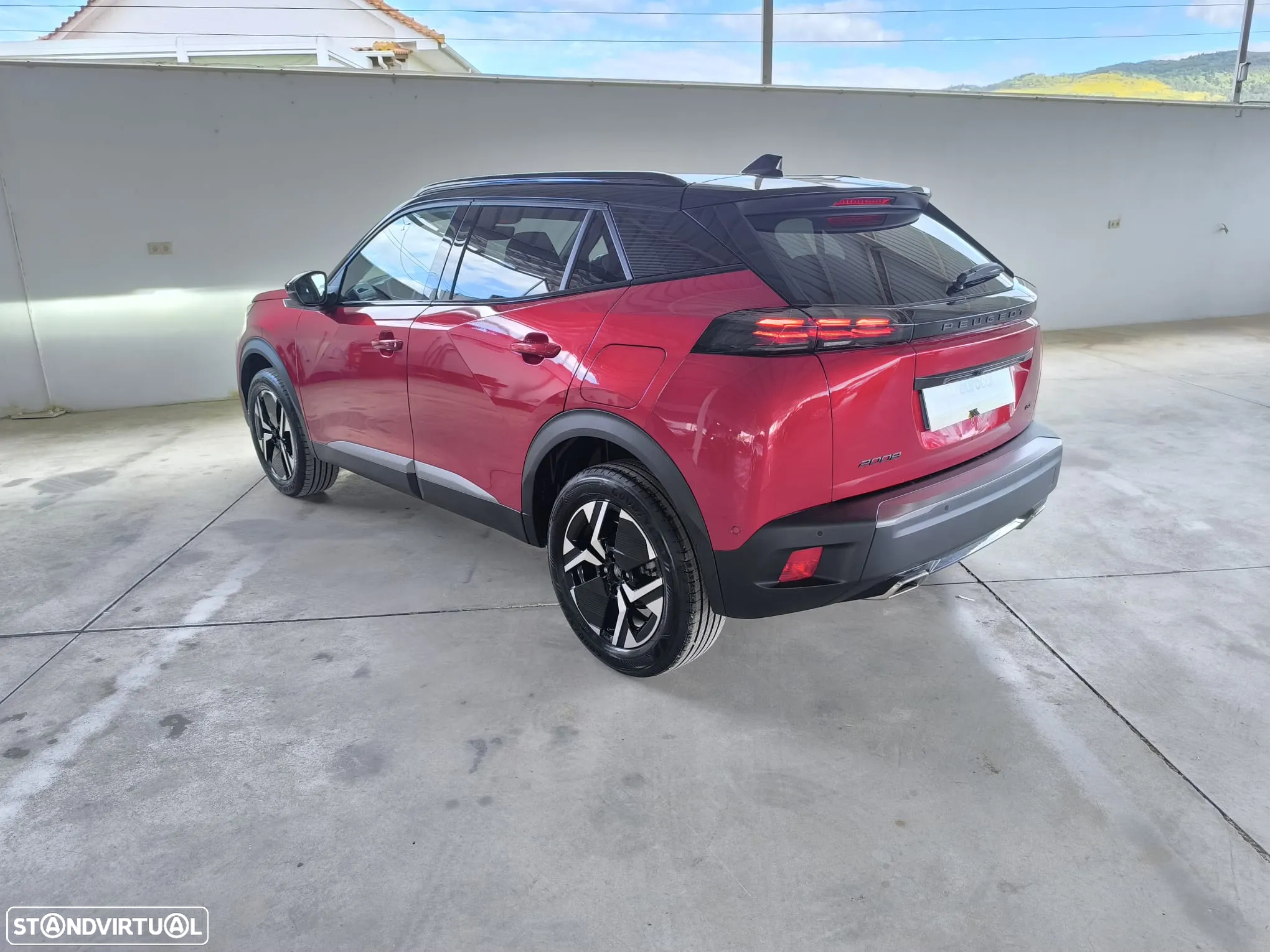 Peugeot 2008 1.2 PureTech GT EAT8 - 3