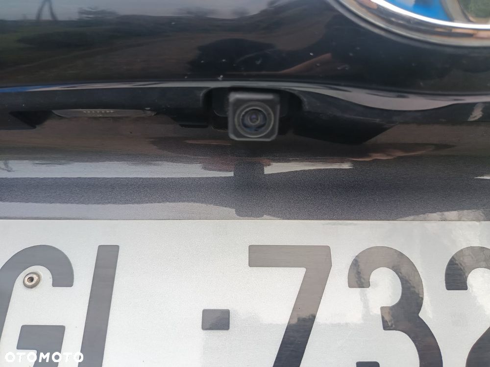 Toyota Yaris Hybrid 1.5 Executive - 14