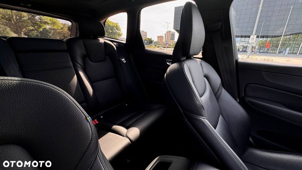 Volvo XC 60 D4 AWD Inscription - 18