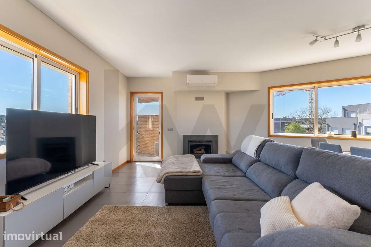Penthouse T3 Duplex | 190 m2 | 77 m2 de Terraços | 2 lugares de Garage - Grande imagem: 4/39