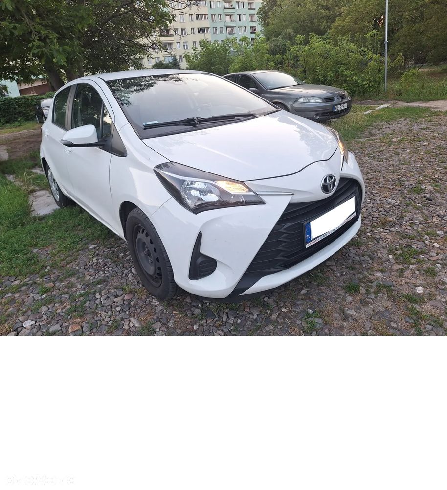 Toyota Yaris 1.5 Active - 2