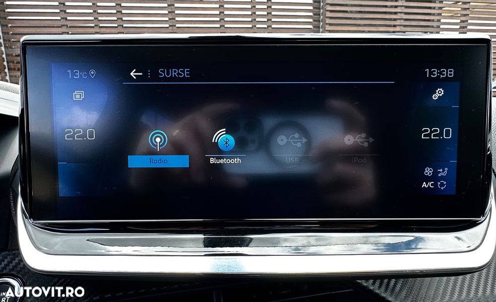 Peugeot 2008 PureTech 130 EAT8 Allure Pack - 20