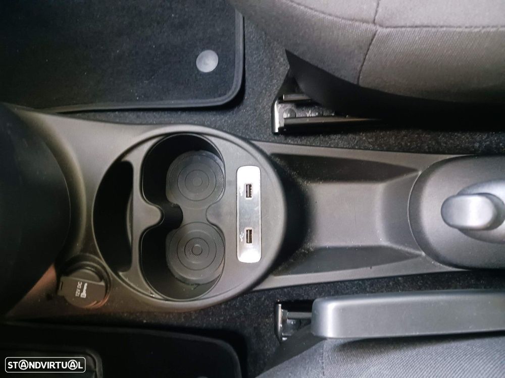 Fiat 500 1.0 Hybrid - 21