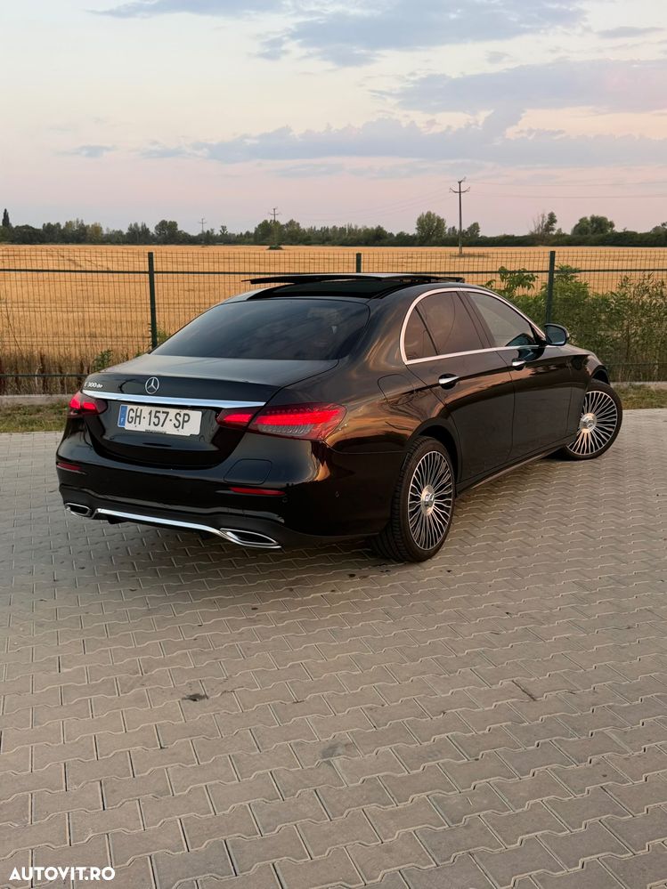 Mercedes-Benz E - 2