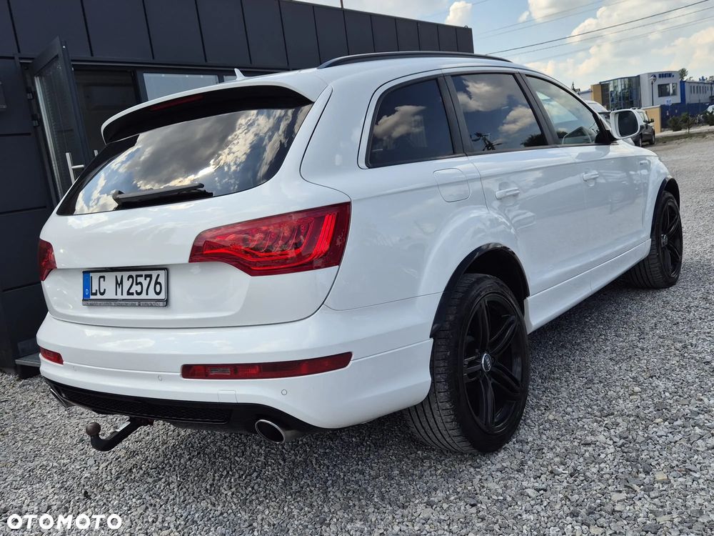Audi Q7 - 12