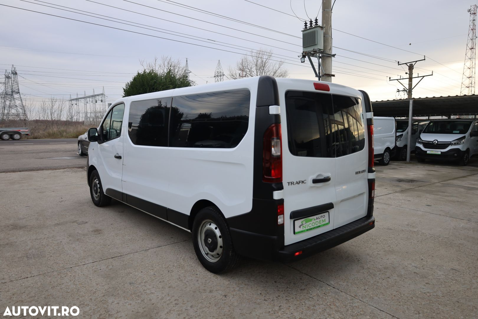 Renault Renault Trafic L2H1-8+1 ( motor reconditionat ) - 5