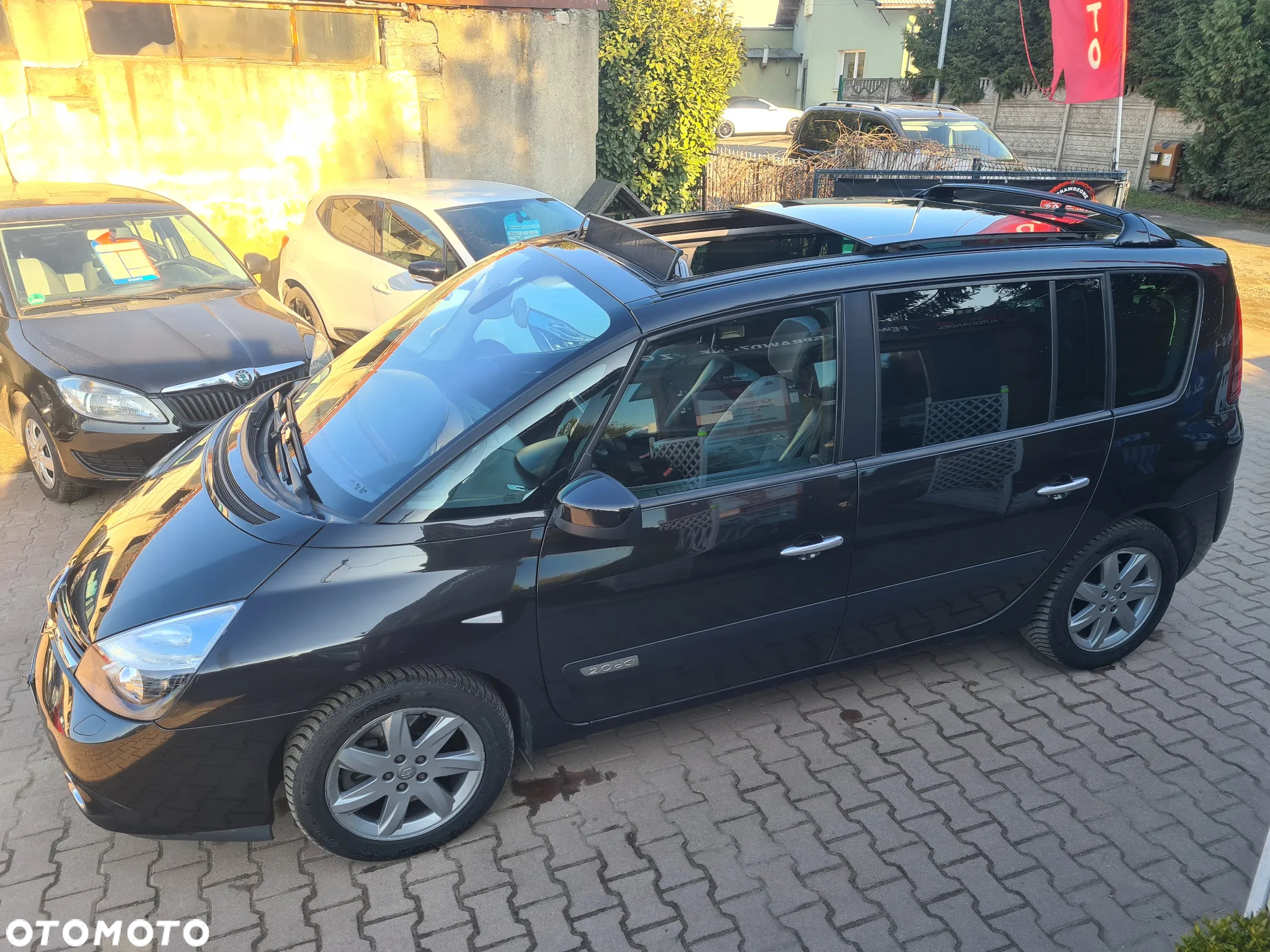 Renault Espace 2.0 dCi 175 FAP Initiale - 23