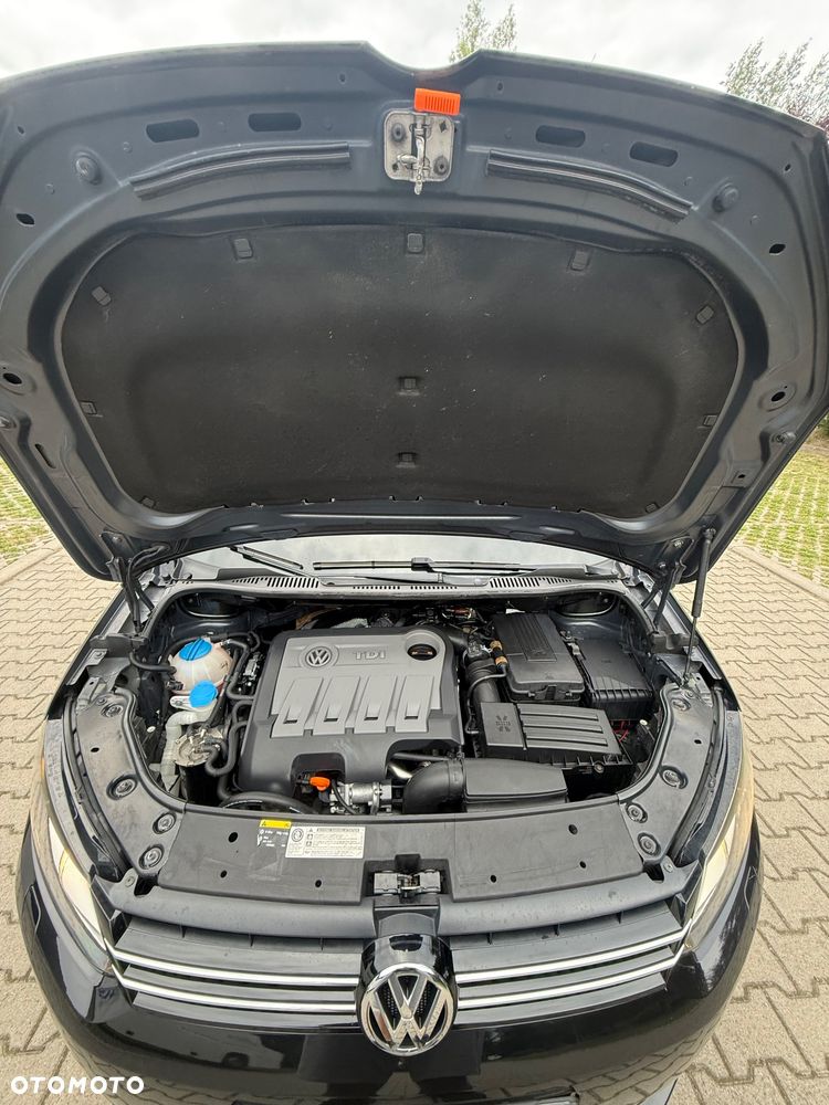 Volkswagen Touran 1.6 TDI DPF DSG MATCH - 16
