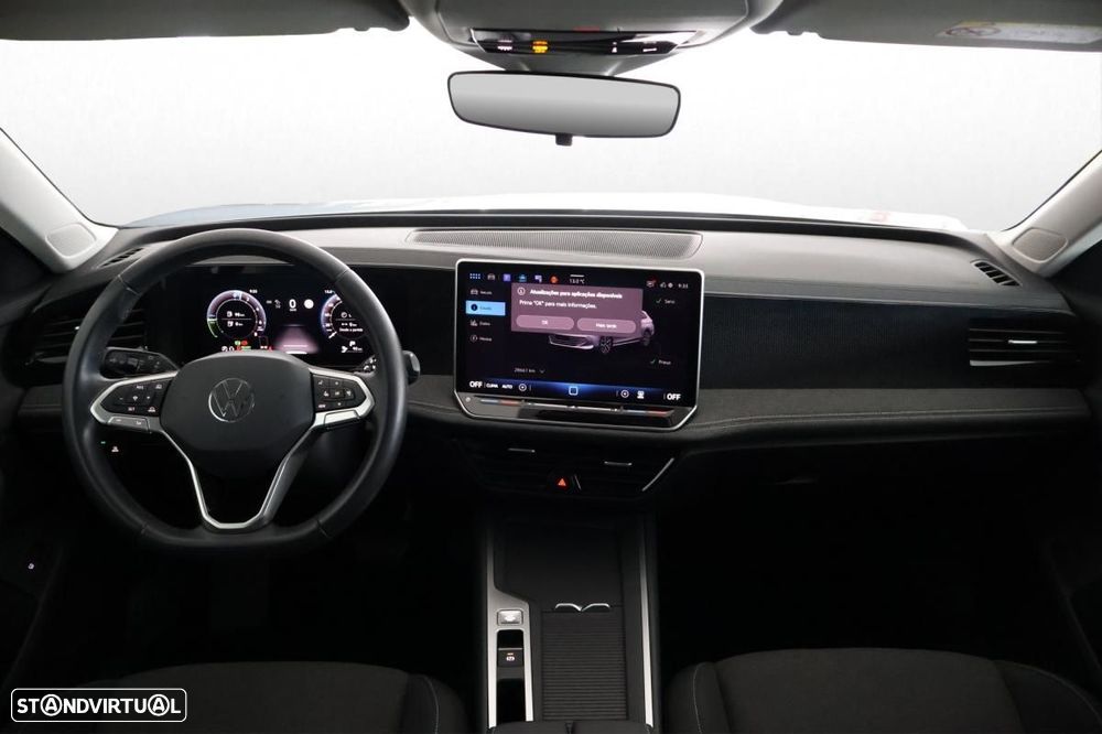 VW Passat Variant 1.5 TSI eHybrid DSG - 12