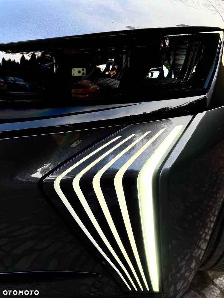 DS Automobiles DS 7 Crossback 1.5 BlueHDi Bastille + - 38