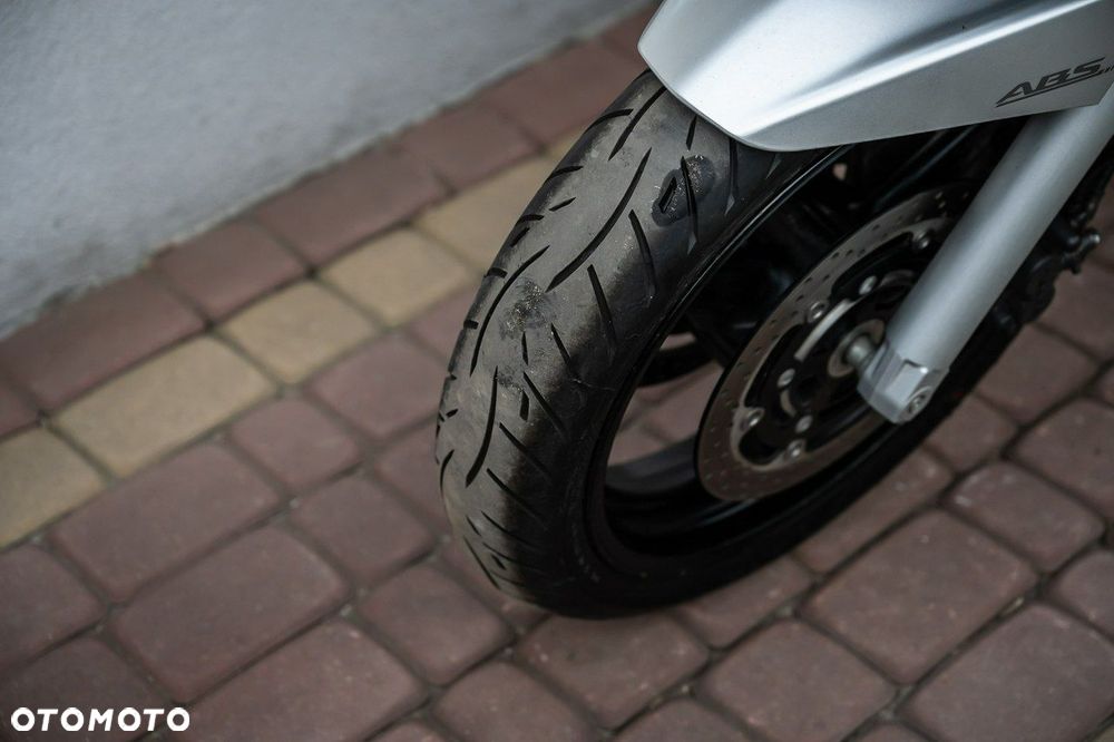 Suzuki Bandit - 7