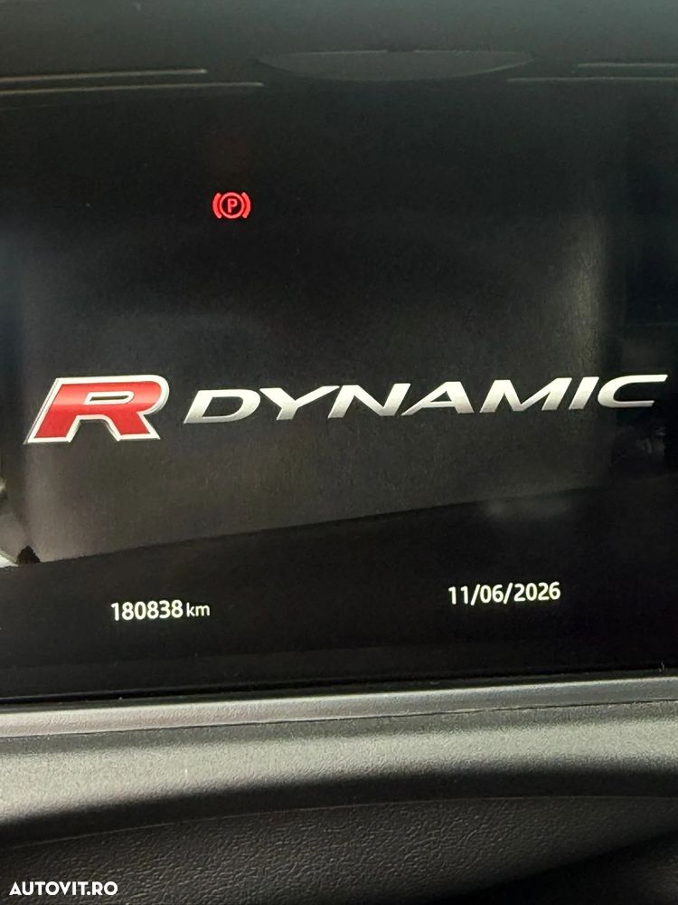 Land Rover Range Rover Velar 3.0 R-Dynamic SE - 8