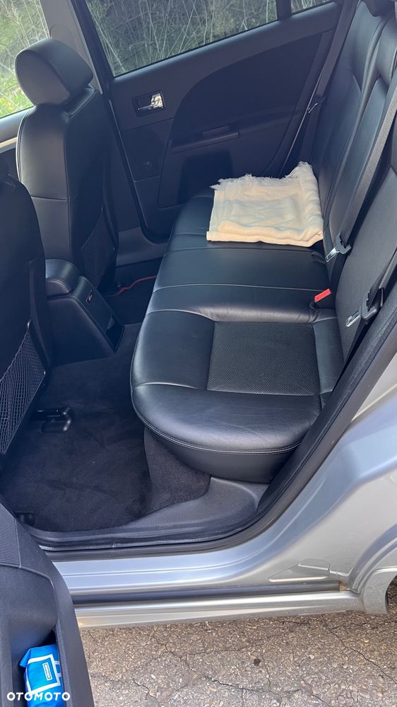 Ford Mondeo V6 ST 220 - 5