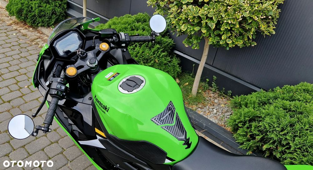 Kawasaki ZX - 36