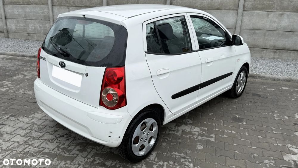 Kia Picanto - 4