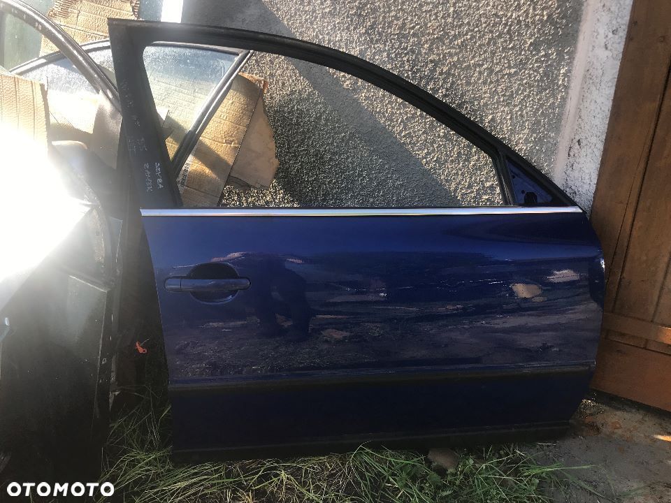 Drzwi przednie prawe PASSAT B5 LIFT - 1