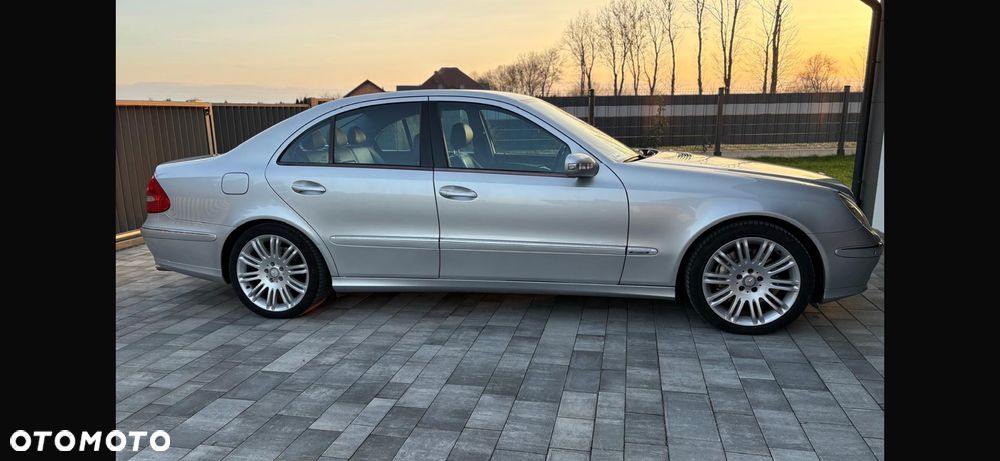 Mercedes-Benz Klasa E - 8