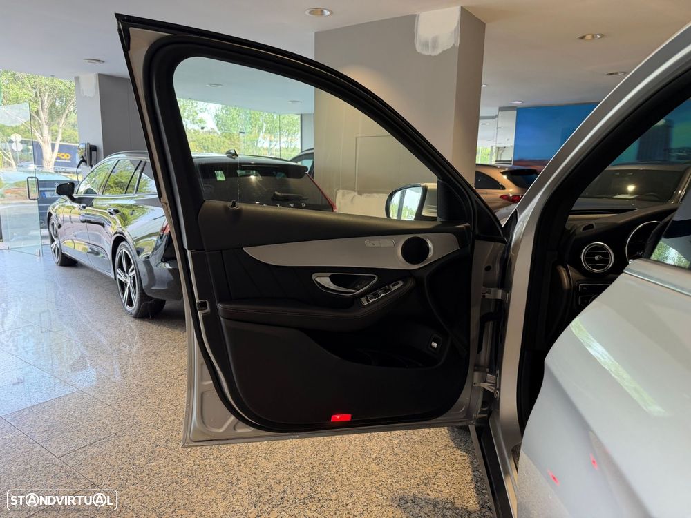Mercedes-Benz GLC 220 d 4Matic 9G-TRONIC AMG Line - 10