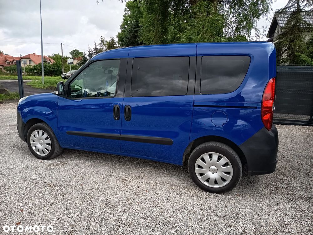 Opel Combo 1.4 Cosmo Eu6 - 5