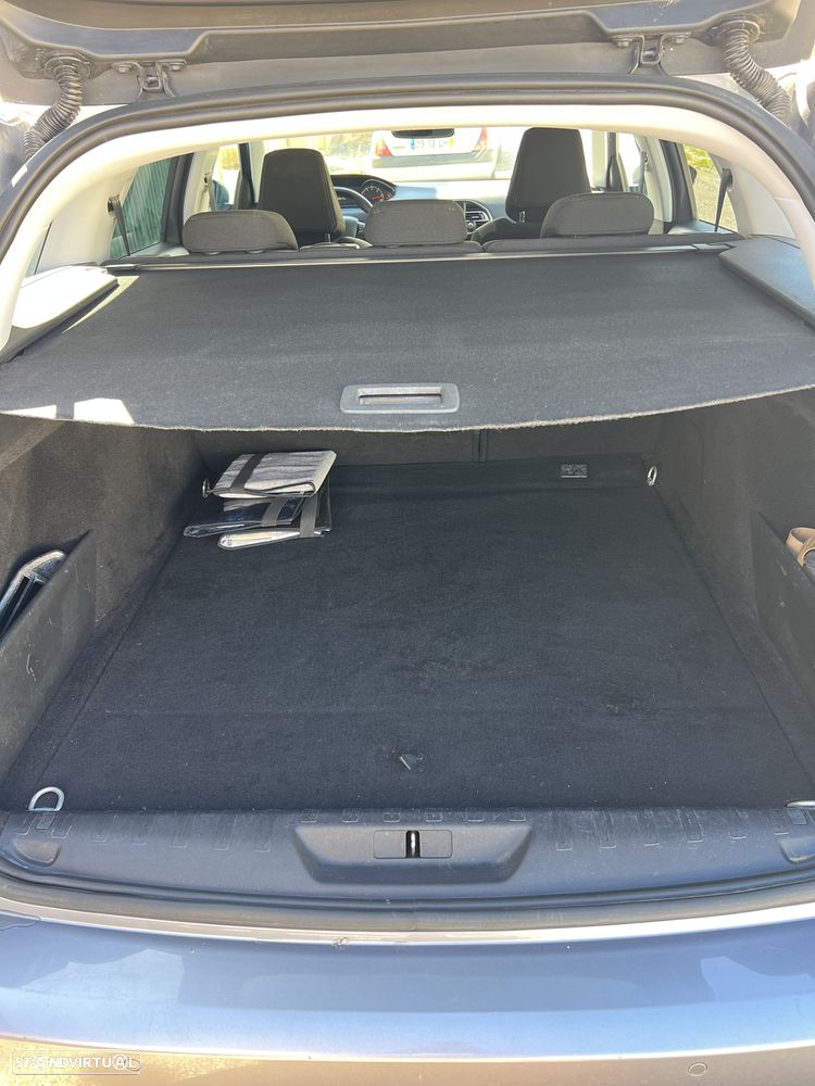 Peugeot 308 SW 1.6 BlueHDi Style - 20