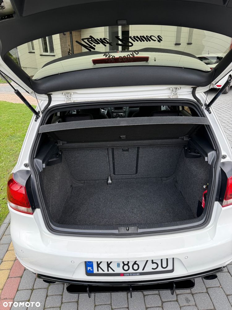 Volkswagen Golf - 14