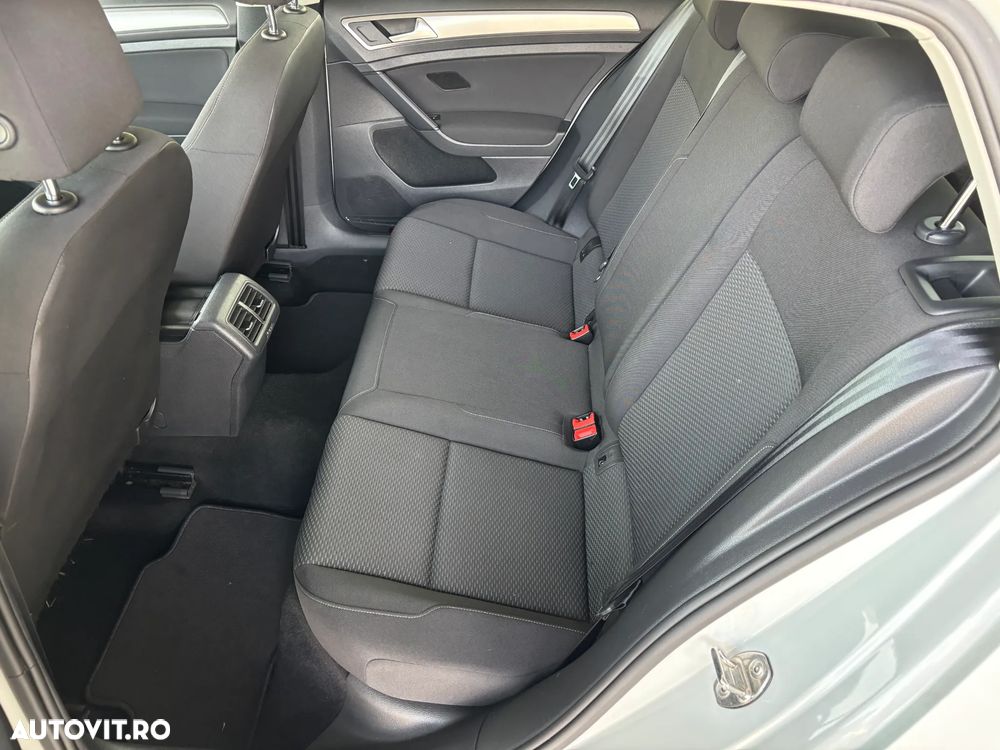 Volkswagen Golf 1.0 TSI Comfortline - 28