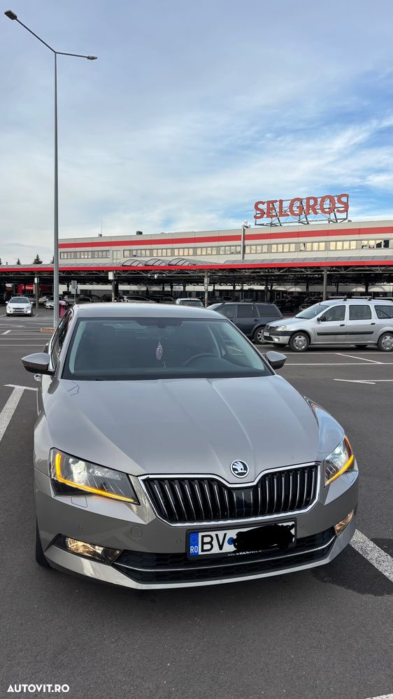 Skoda Superb 1.4 TSI Ambition - 2