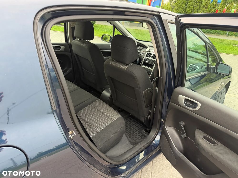 Peugeot 307 HDi 135 OXYGO - 17
