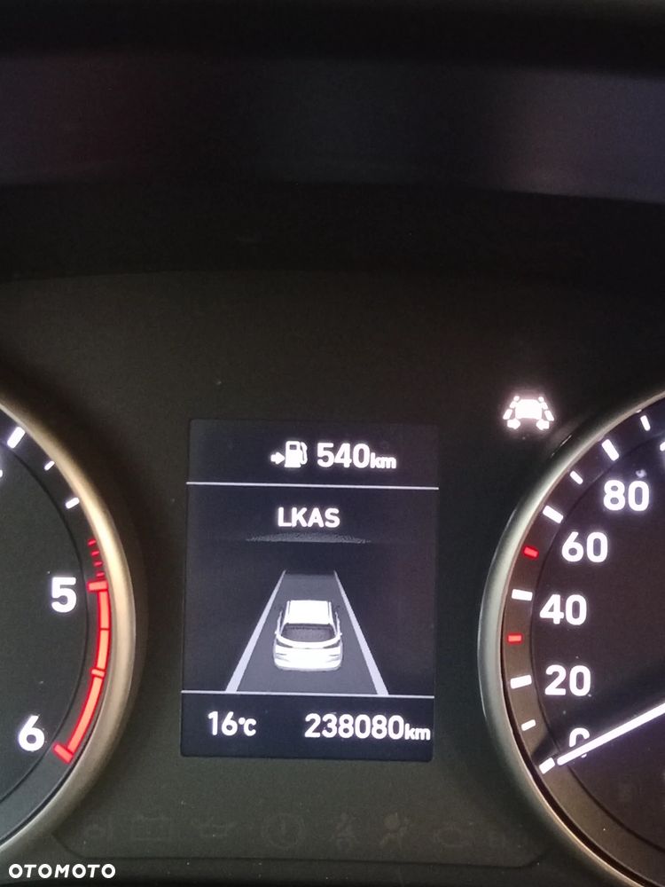 Hyundai i30 1.6 CRDi Classic + - 28