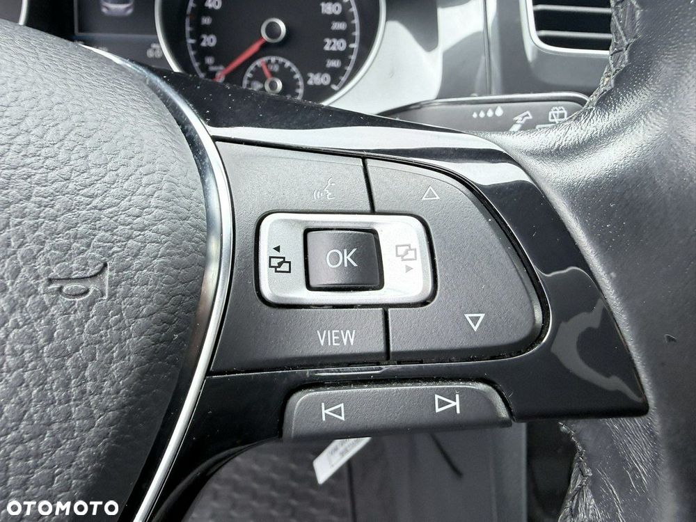 Volkswagen Golf Variant - 21