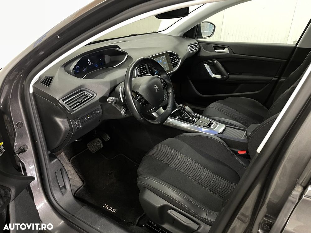 Peugeot 308 PureTech 130 GPF EAT8 Stop & Start Allure - 5