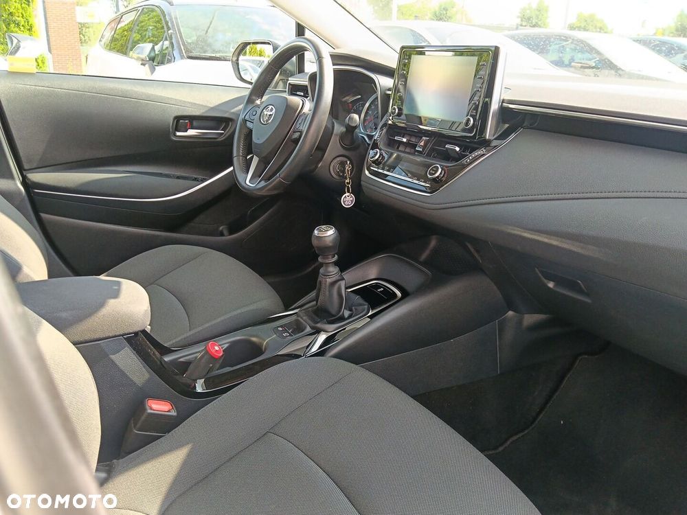 Toyota Corolla - 9