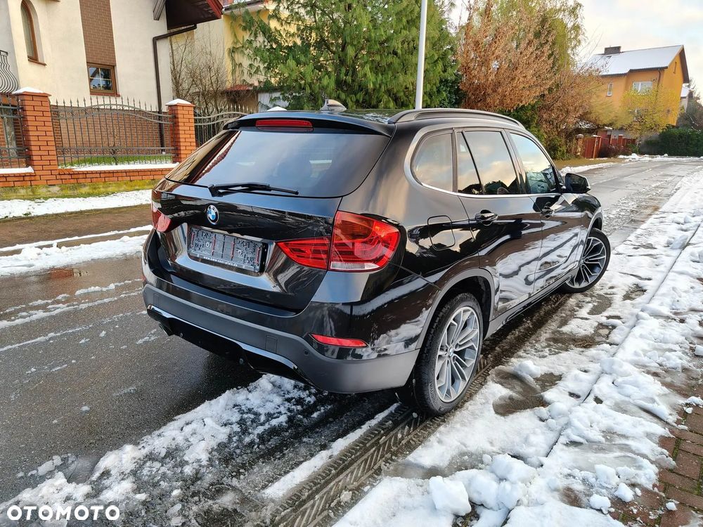BMW X1 sDrive16d Sport Line - 11