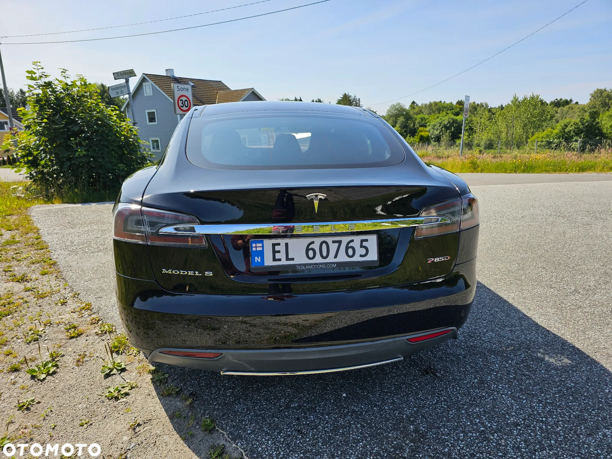 Tesla Model S 85 D Performance - 5