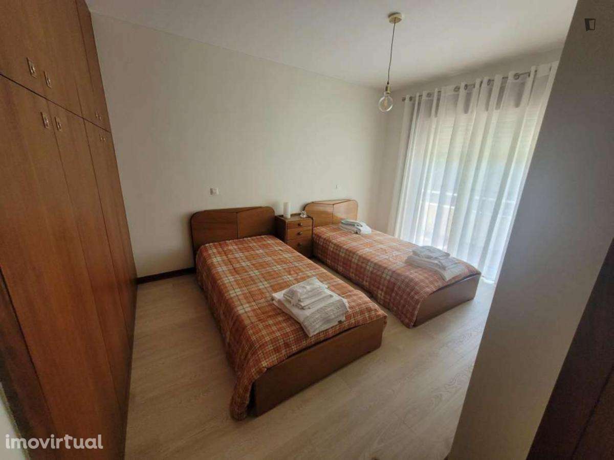 Apartamento com 2 quartos - localizado em Vila nova de gaia - Grande imagem: 5/10