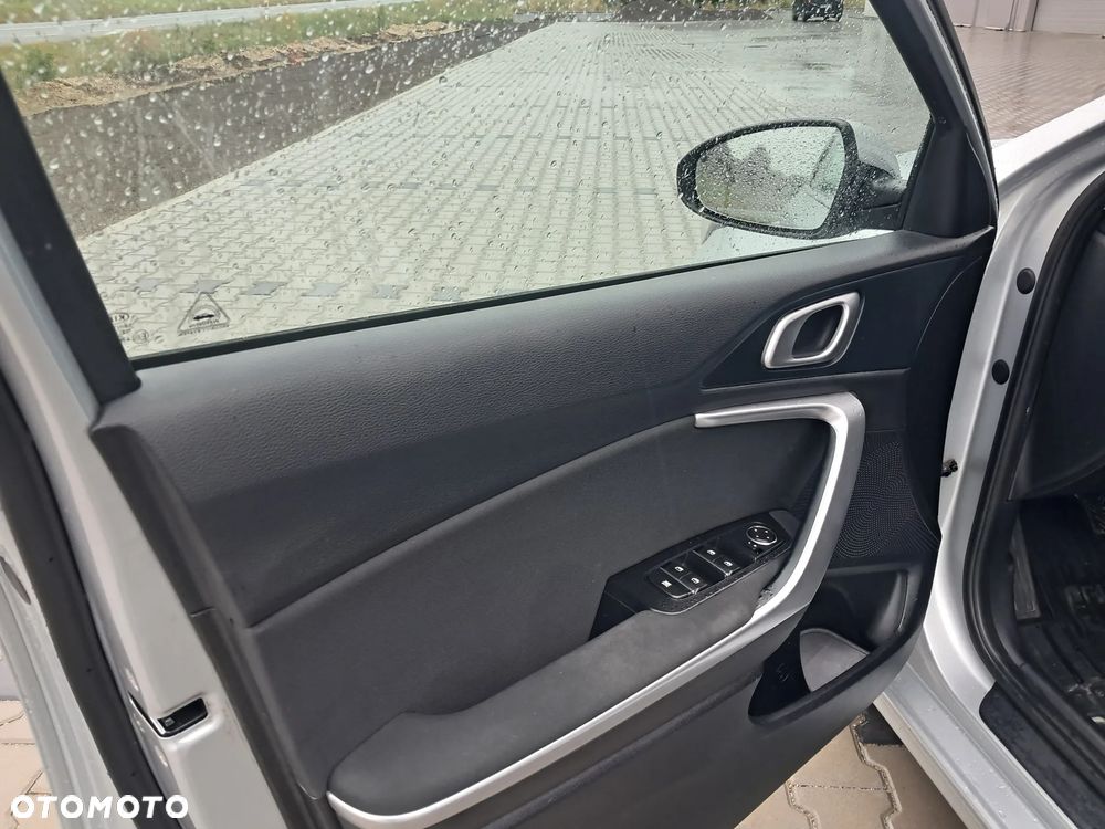 Kia Ceed - 20