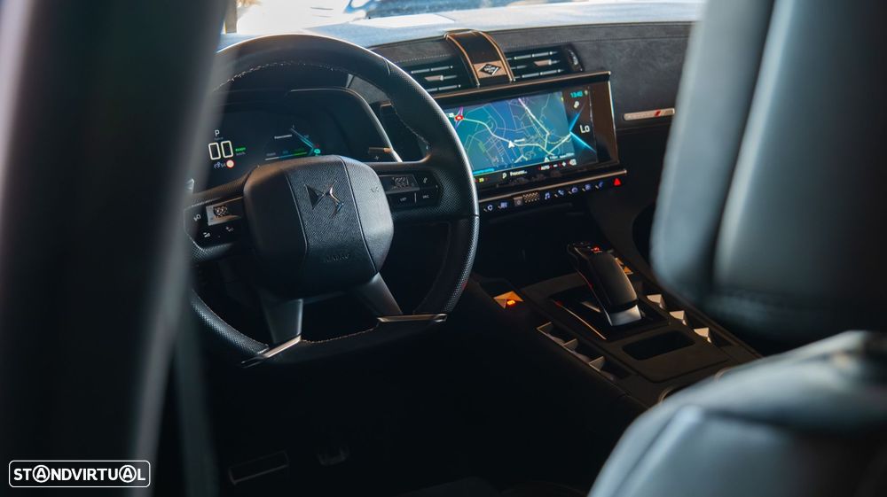 DS DS7 Crossback E-Tense Performance Line EAT8 - 18