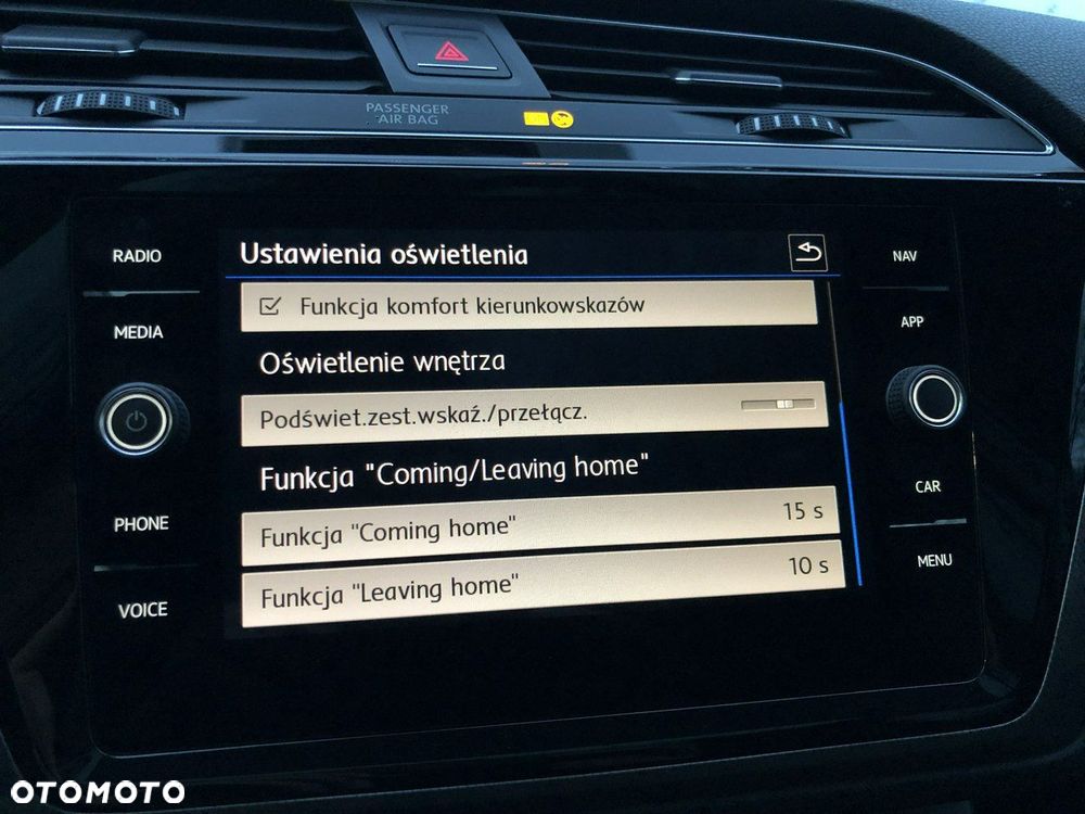 Volkswagen Touran - 21