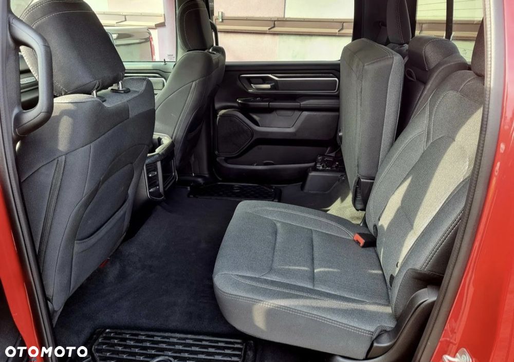 RAM 1500 - 14