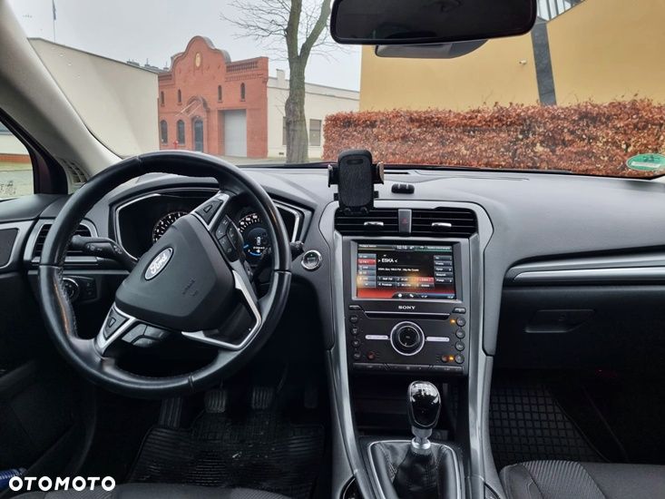 Ford Mondeo 2.0 TDCi Allrad Titanium - 13